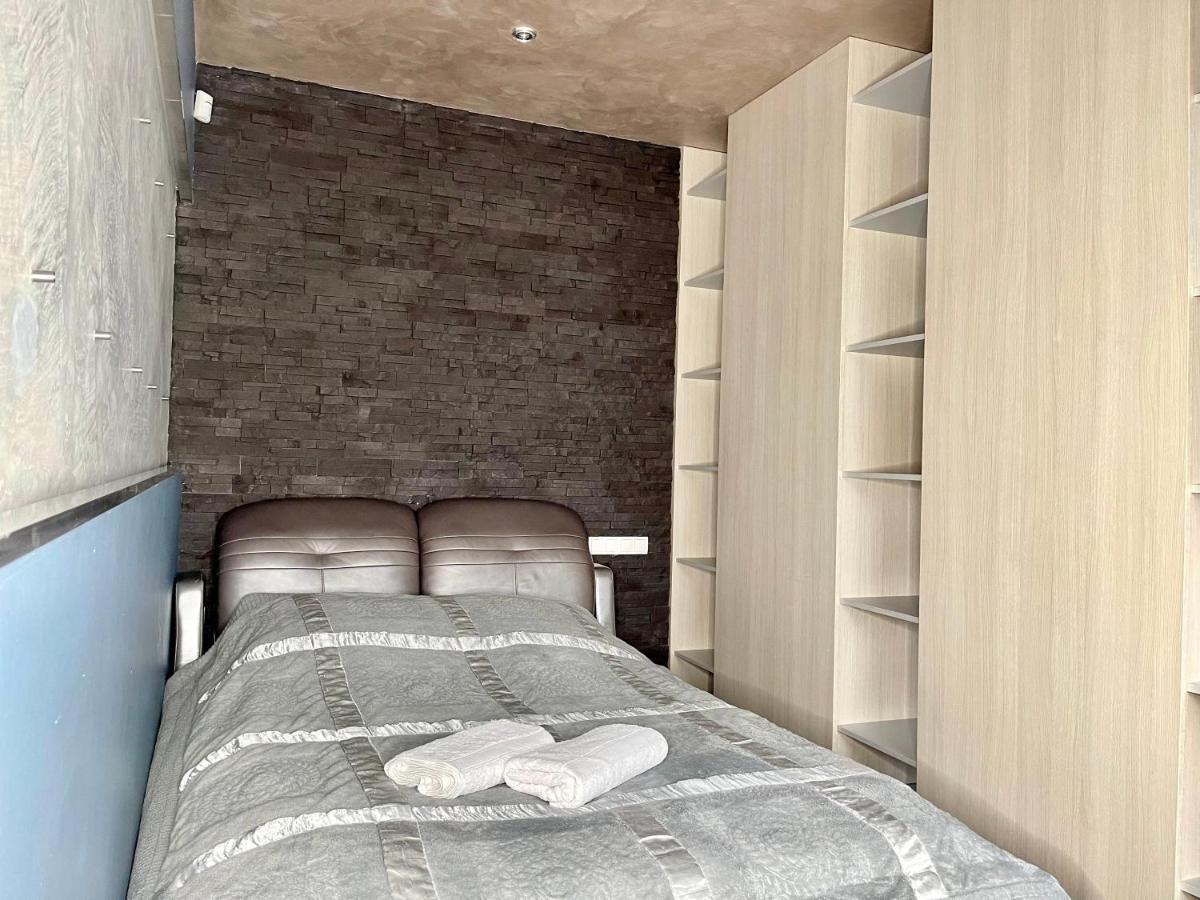 Apartament D-3 Apartment Варшава Екстериор снимка